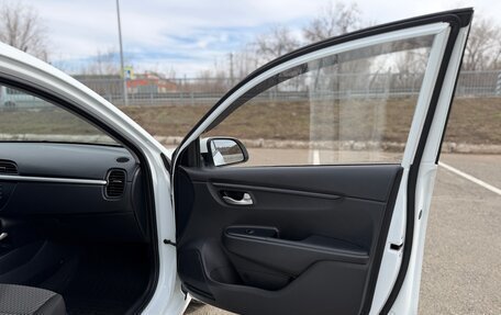 KIA Rio IV, 2019 год, 1 780 000 рублей, 28 фотография