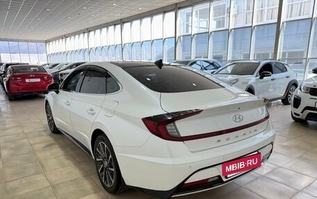Hyundai Sonata VIII, 2021 год, 3 300 000 рублей, 6 фотография