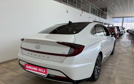 Hyundai Sonata VIII, 2021 год, 3 300 000 рублей, 4 фотография