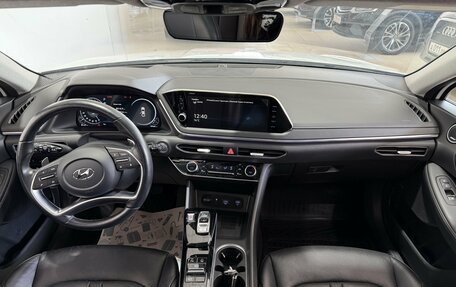 Hyundai Sonata VIII, 2021 год, 3 300 000 рублей, 9 фотография