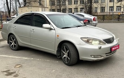Toyota Camry V40, 2003 год, 535 000 рублей, 1 фотография