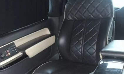 Volkswagen Multivan T5, 2011 год, 2 200 000 рублей, 1 фотография