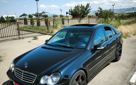 Mercedes-Benz C-Класс, 2004 год, 850 000 рублей, 1 фотография