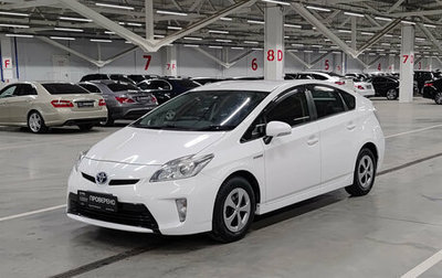 Toyota Prius, 2015 год, 1 450 000 рублей, 1 фотография