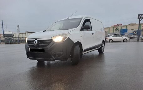 Renault Dokker, 2018 год, 850 000 рублей, 1 фотография