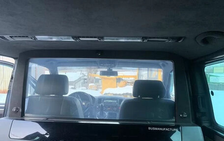 Volkswagen Multivan T5, 2011 год, 2 200 000 рублей, 2 фотография