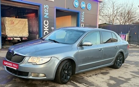 Skoda Superb III рестайлинг, 2008 год, 750 000 рублей, 2 фотография