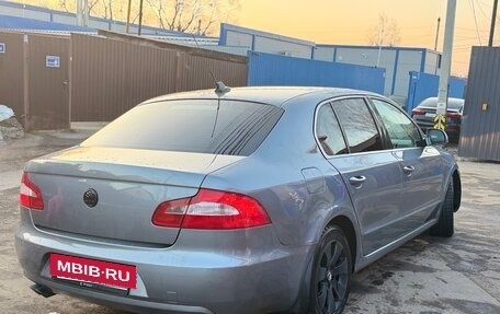 Skoda Superb III рестайлинг, 2008 год, 750 000 рублей, 4 фотография