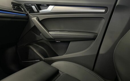 Audi Q5, 2025 год, 5 800 000 рублей, 26 фотография