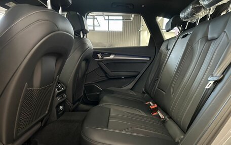 Audi Q5, 2025 год, 5 800 000 рублей, 28 фотография