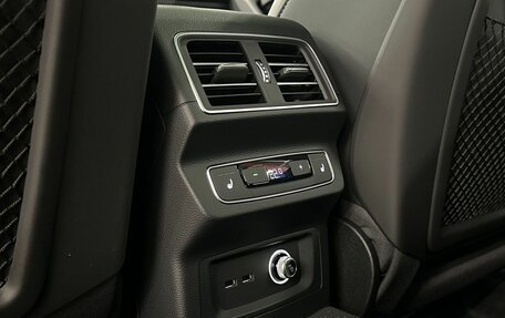 Audi Q5, 2025 год, 5 800 000 рублей, 33 фотография