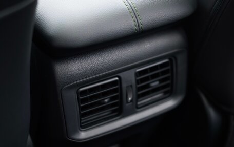 Toyota RAV4, 2025 год, 4 500 000 рублей, 4 фотография