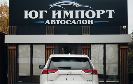 Toyota RAV4, 2025 год, 4 500 000 рублей, 13 фотография