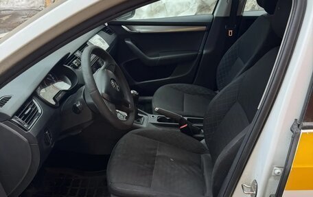 Skoda Octavia, 2018 год, 650 000 рублей, 4 фотография