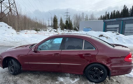 Mercedes-Benz E-Класс, 2004 год, 699 000 рублей, 11 фотография