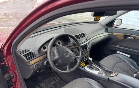 Mercedes-Benz E-Класс, 2004 год, 699 000 рублей, 6 фотография