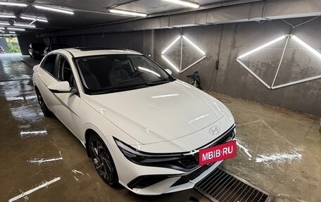 Hyundai Elantra, 2024 год, 2 450 000 рублей, 4 фотография