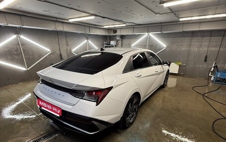 Hyundai Elantra, 2024 год, 2 450 000 рублей, 5 фотография