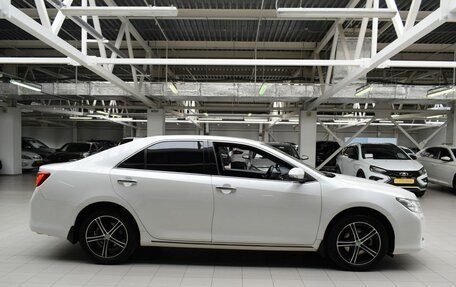 Toyota Camry, 2014 год, 1 890 000 рублей, 8 фотография