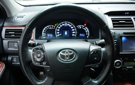 Toyota Camry, 2014 год, 1 890 000 рублей, 11 фотография