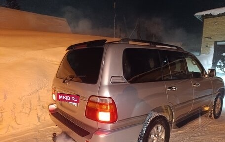 Toyota Land Cruiser 100 рестайлинг 2, 1999 год, 1 350 000 рублей, 3 фотография