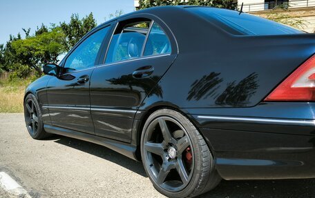 Mercedes-Benz C-Класс, 2004 год, 850 000 рублей, 3 фотография