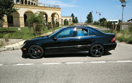 Mercedes-Benz C-Класс, 2004 год, 850 000 рублей, 6 фотография