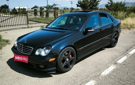 Mercedes-Benz C-Класс, 2004 год, 850 000 рублей, 5 фотография