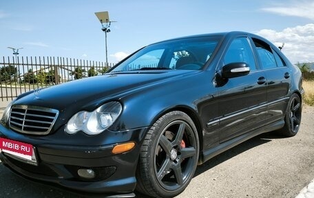 Mercedes-Benz C-Класс, 2004 год, 850 000 рублей, 2 фотография