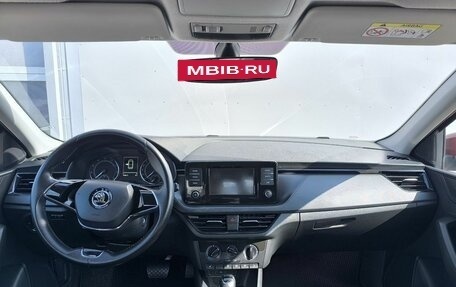 Skoda Rapid II, 2021 год, 1 780 000 рублей, 9 фотография