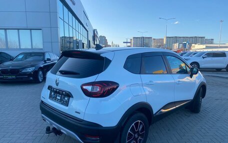 Renault Kaptur I рестайлинг, 2019 год, 1 600 000 рублей, 4 фотография