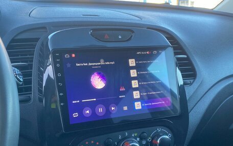 Renault Kaptur I рестайлинг, 2019 год, 1 600 000 рублей, 23 фотография