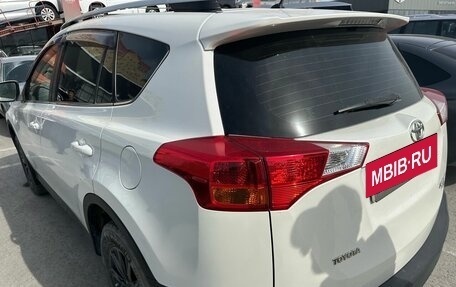 Toyota RAV4, 2013 год, 2 300 000 рублей, 3 фотография