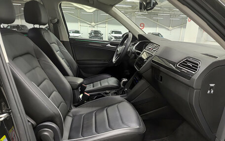 Volkswagen Tiguan II, 2021 год, 3 888 000 рублей, 13 фотография