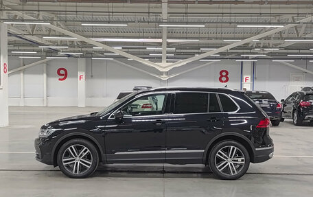 Volkswagen Tiguan II, 2021 год, 3 888 000 рублей, 10 фотография