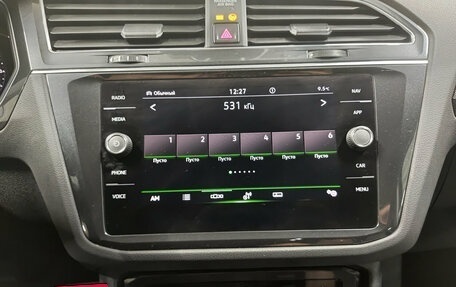 Volkswagen Tiguan II, 2021 год, 3 888 000 рублей, 18 фотография