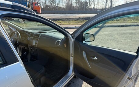 Renault Sandero II рестайлинг, 2017 год, 900 000 рублей, 7 фотография