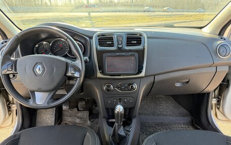 Renault Sandero II рестайлинг, 2017 год, 900 000 рублей, 10 фотография