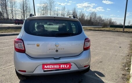 Renault Sandero II рестайлинг, 2017 год, 900 000 рублей, 4 фотография