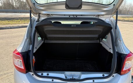 Renault Sandero II рестайлинг, 2017 год, 900 000 рублей, 13 фотография