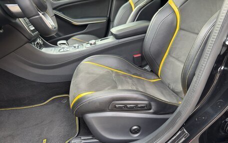 Mercedes-Benz GLA AMG, 2017 год, 2 900 000 рублей, 26 фотография