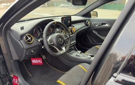 Mercedes-Benz GLA AMG, 2017 год, 2 900 000 рублей, 16 фотография