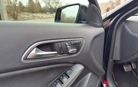 Mercedes-Benz GLA AMG, 2017 год, 2 900 000 рублей, 40 фотография