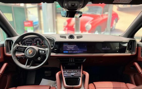 Porsche Cayenne III, 2025 год, 19 850 000 рублей, 4 фотография