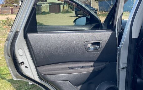 Nissan Dualis, 2008 год, 880 000 рублей, 24 фотография