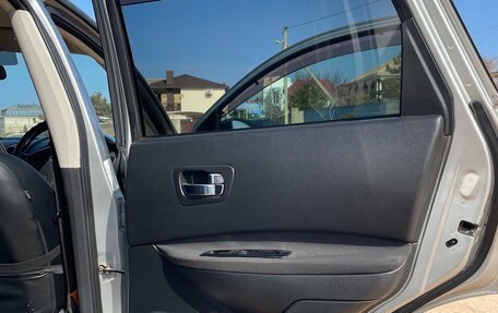 Nissan Dualis, 2008 год, 880 000 рублей, 23 фотография