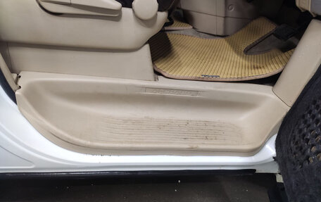 Toyota Alphard III, 2010 год, 2 050 000 рублей, 13 фотография