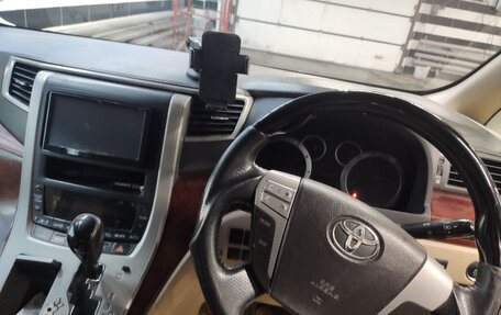 Toyota Alphard III, 2010 год, 2 050 000 рублей, 11 фотография