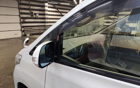 Toyota Alphard III, 2010 год, 2 050 000 рублей, 18 фотография