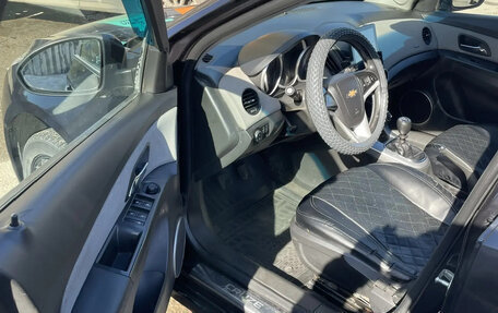 Chevrolet Cruze II, 2013 год, 750 000 рублей, 10 фотография